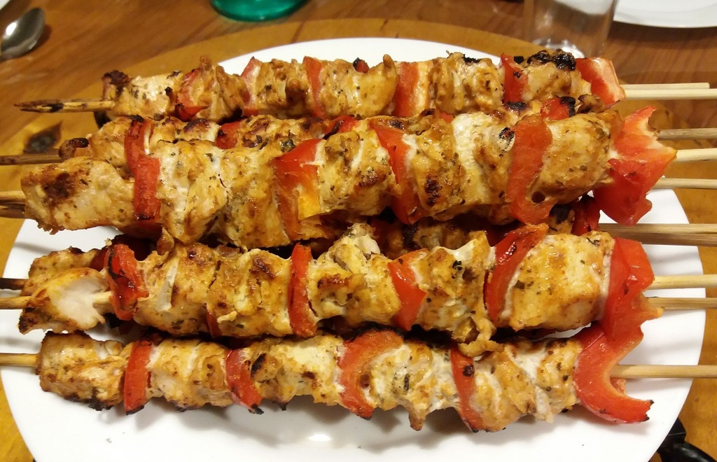 Brochettes de volaille marinée